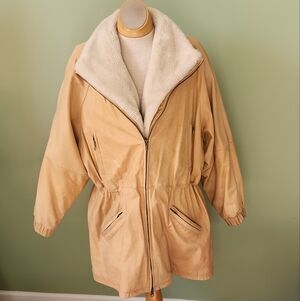 Wilsons Leather Women's Tan Jacket with White Collar